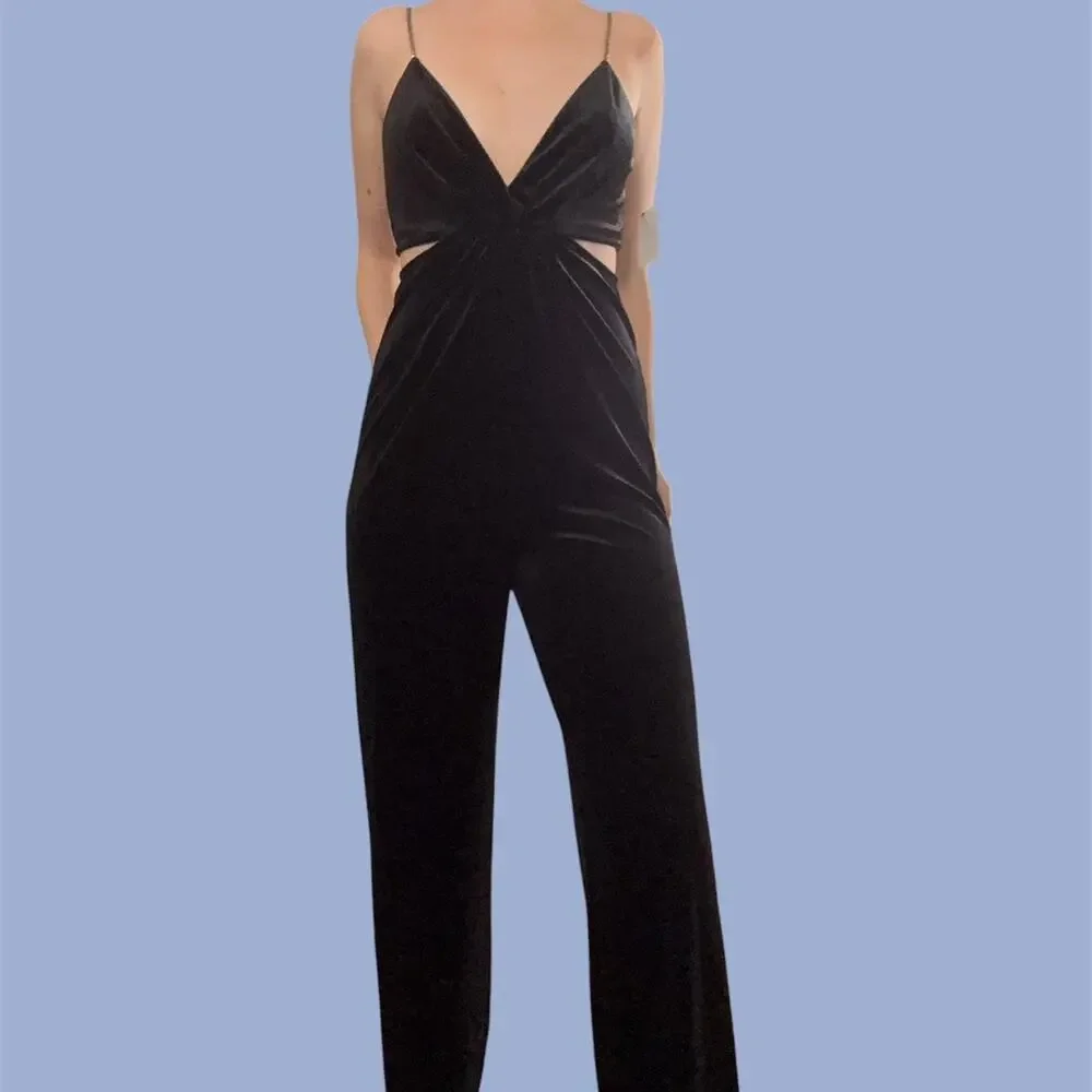 Black velvet jumpsuit with cut - Picture 1 of 2